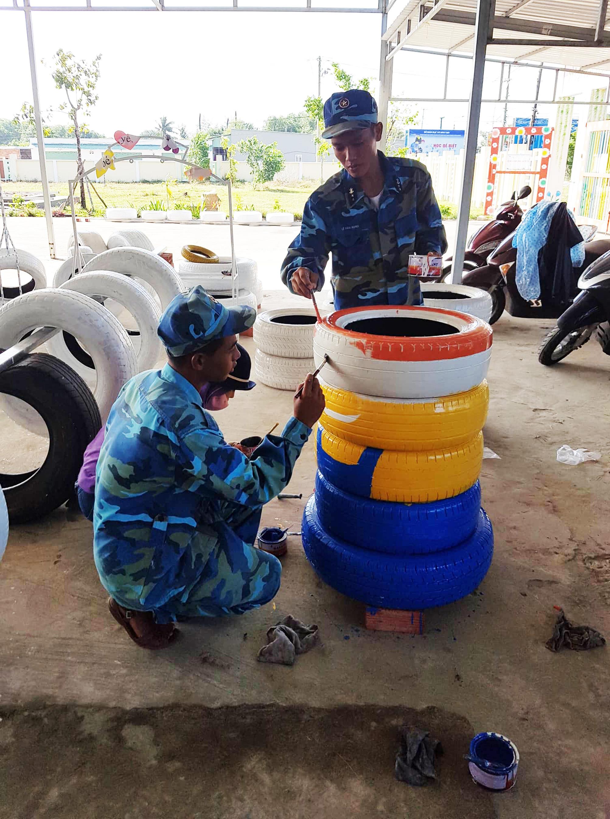 Nhớ mãi tình quân dân nơi huyện đảo